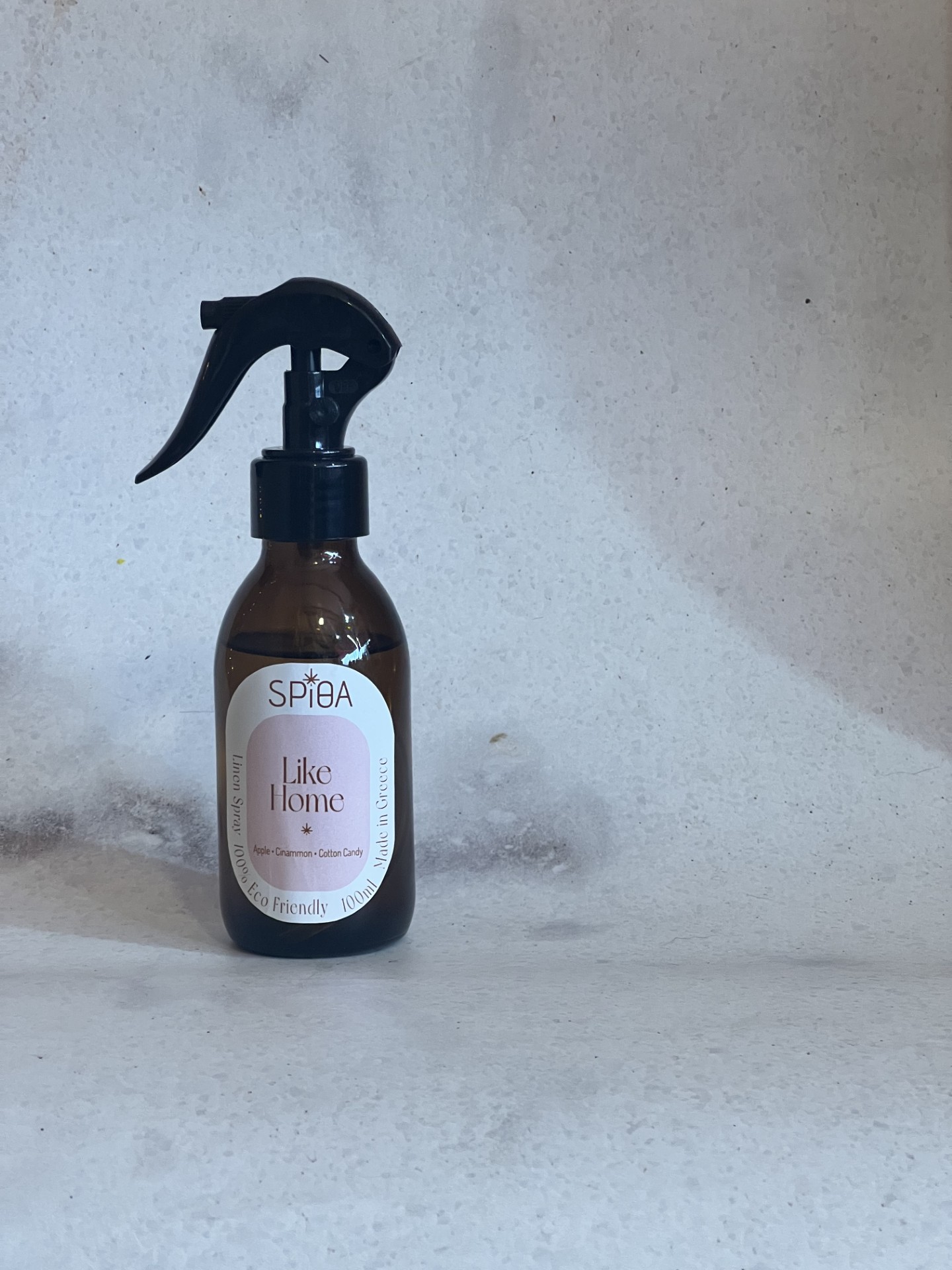 LINEN/ROOM SPRAY με άρωμα LIKE HOME - Γλυκιά φρεσκάδα για τον χώρο σας