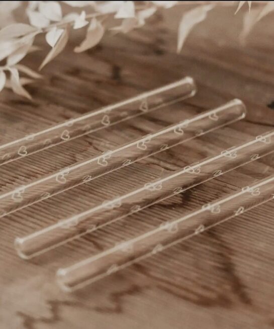 γυάλινα καλαμάκια heart 13cm - σετ 4 τεμαχίων με βουρτσάκι καθαρισμόυ